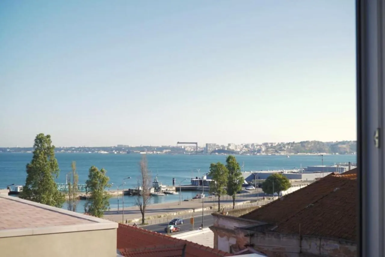 Lisbon Alfama Tagus Apartment Portugal